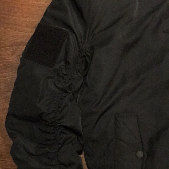 Bomber jacket - Picture 4 of 5